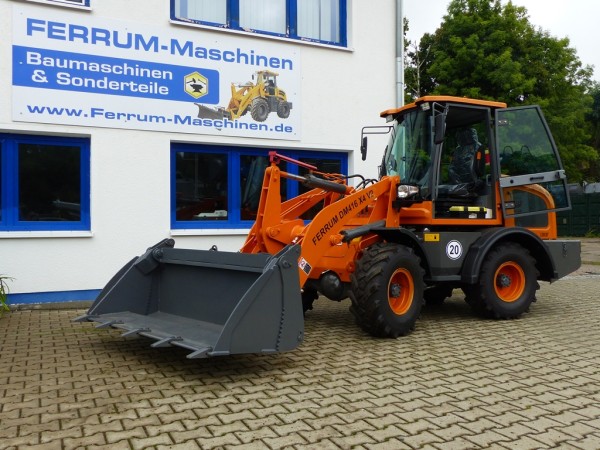 Radlader 2,2 Tonnen Hubkraft FERRUM DM416 x4 V2 Modell 2024 in orange