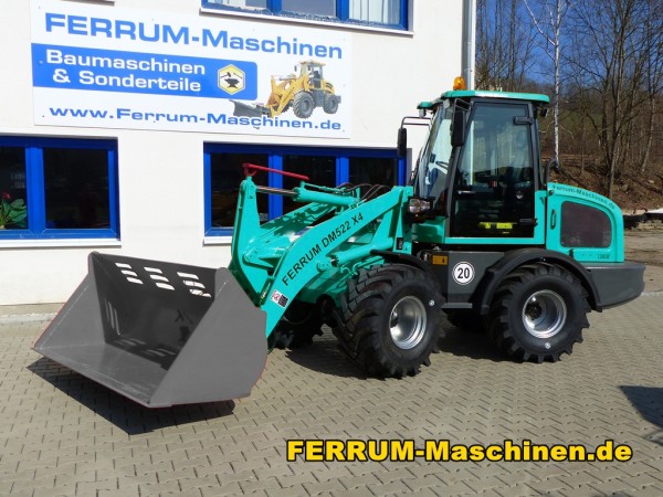 Radlader 2,6 t Hubkraft FERRUM DM522 x4 - über 2.600 kg I in pastellblau RAL5024 MU