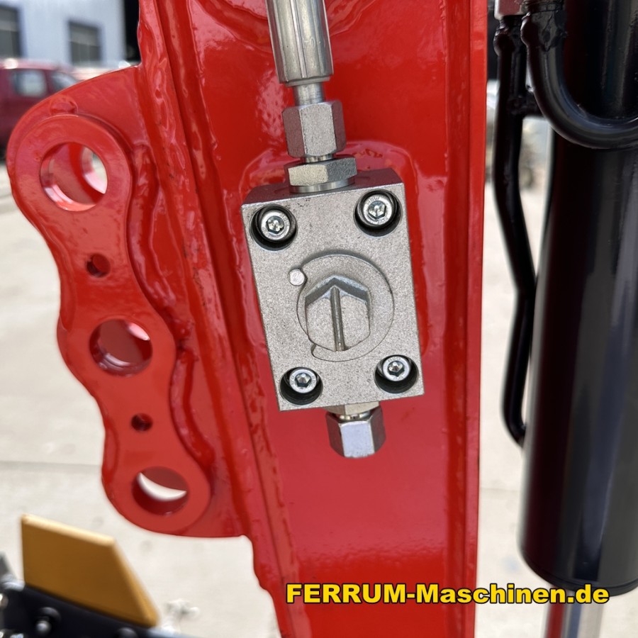 Minibagger kaufen - CT-12E rot zusätzlicher Steuerkreis mit Volumenstromreduzierventil