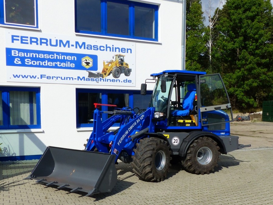 Radlader 2,2 Tonnen Hubkraft FERRUM DM416 x4 V2 Modell 2024 in Blau