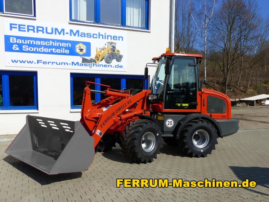 Radlader 2,6 t Hubkraft FERRUM DM522 x4 - über 2.600 kg himbeerrot RAL3027 MU